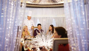 1548636897.6643_r410_Princess Cruises Royal Class Interior lumiere.jpg